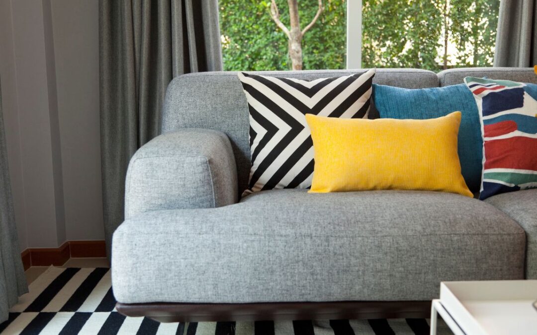 Comment choisir les coussins parfaits pour votre canapé ?